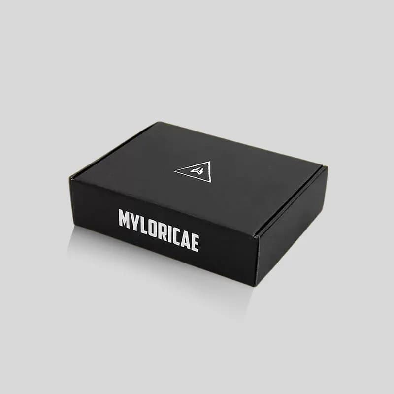 Black cardboard box - Image 2