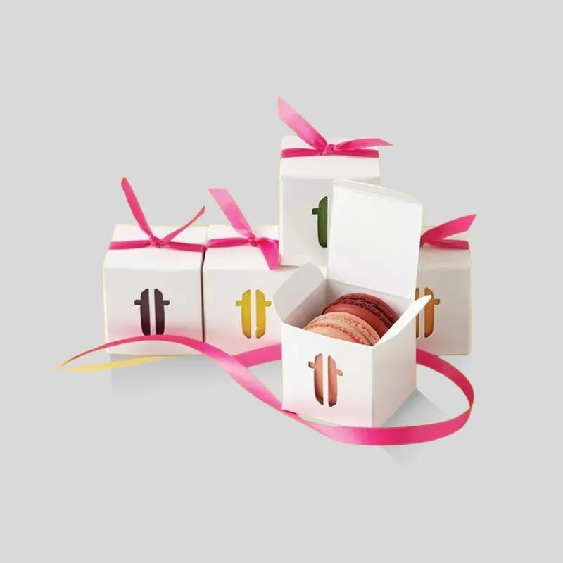 Custom Design Fancy Macaron Boxes - Image 1