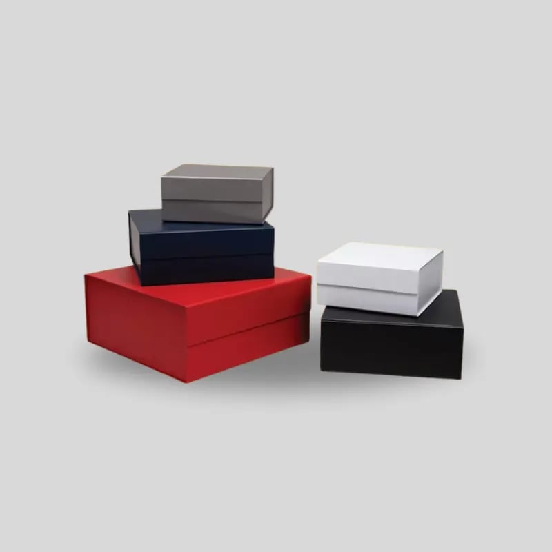 Custom Magnetic Closure Apparel Boxes - Image 1